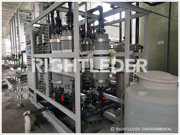 高濕度廠房環(huán)境電子超純水設(shè)備穩(wěn)定運行及防二次污染措施